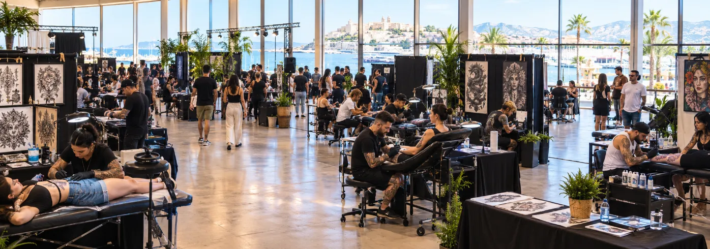 Profesional del tatuaje, el piercing y el microblading en Mallorca con el certificado higiénico sanitario